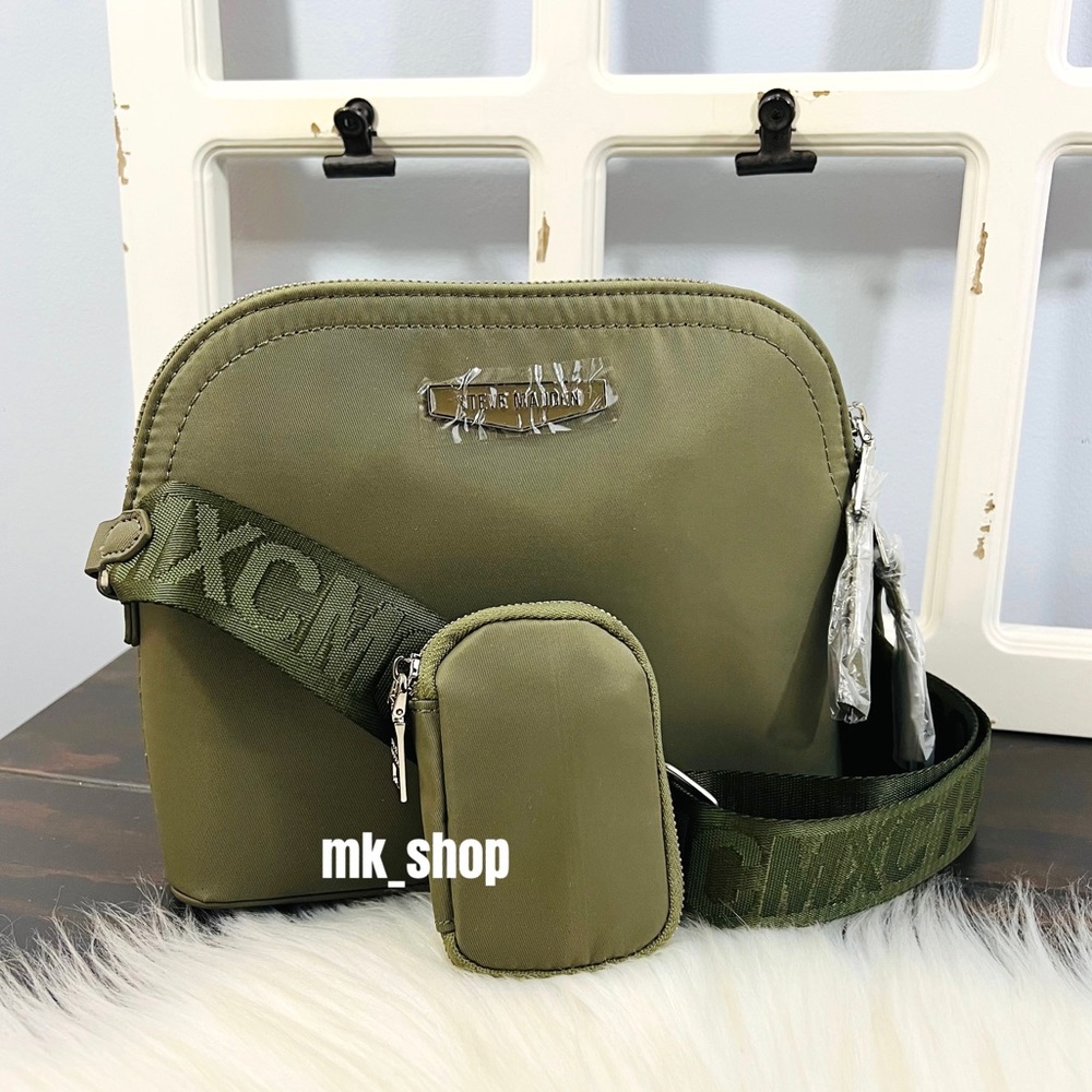 Steve Madden Magieny Crossbody Bag & Earbud Case Set